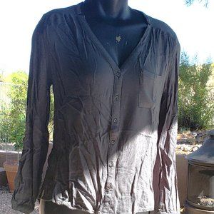 Active USA M Women's Henly type shirt - deep green FREE with any listing!!